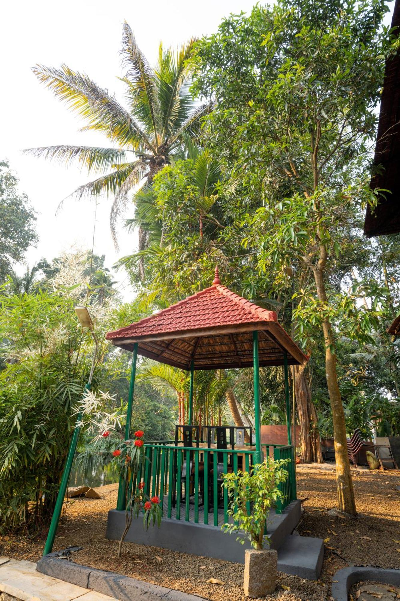 Garggi Backwater Retreat Hotel Kottayam Exterior foto