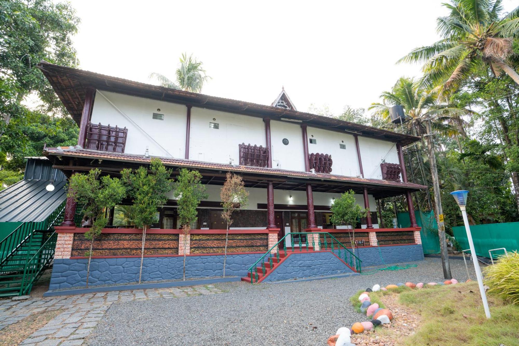 Garggi Backwater Retreat Hotel Kottayam Exterior foto
